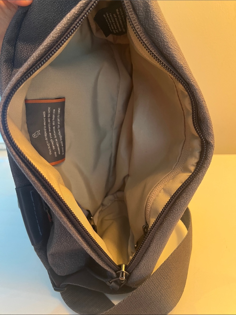 Bellroy Sling Bag with Adjustable Strap - Picture 3 of 11